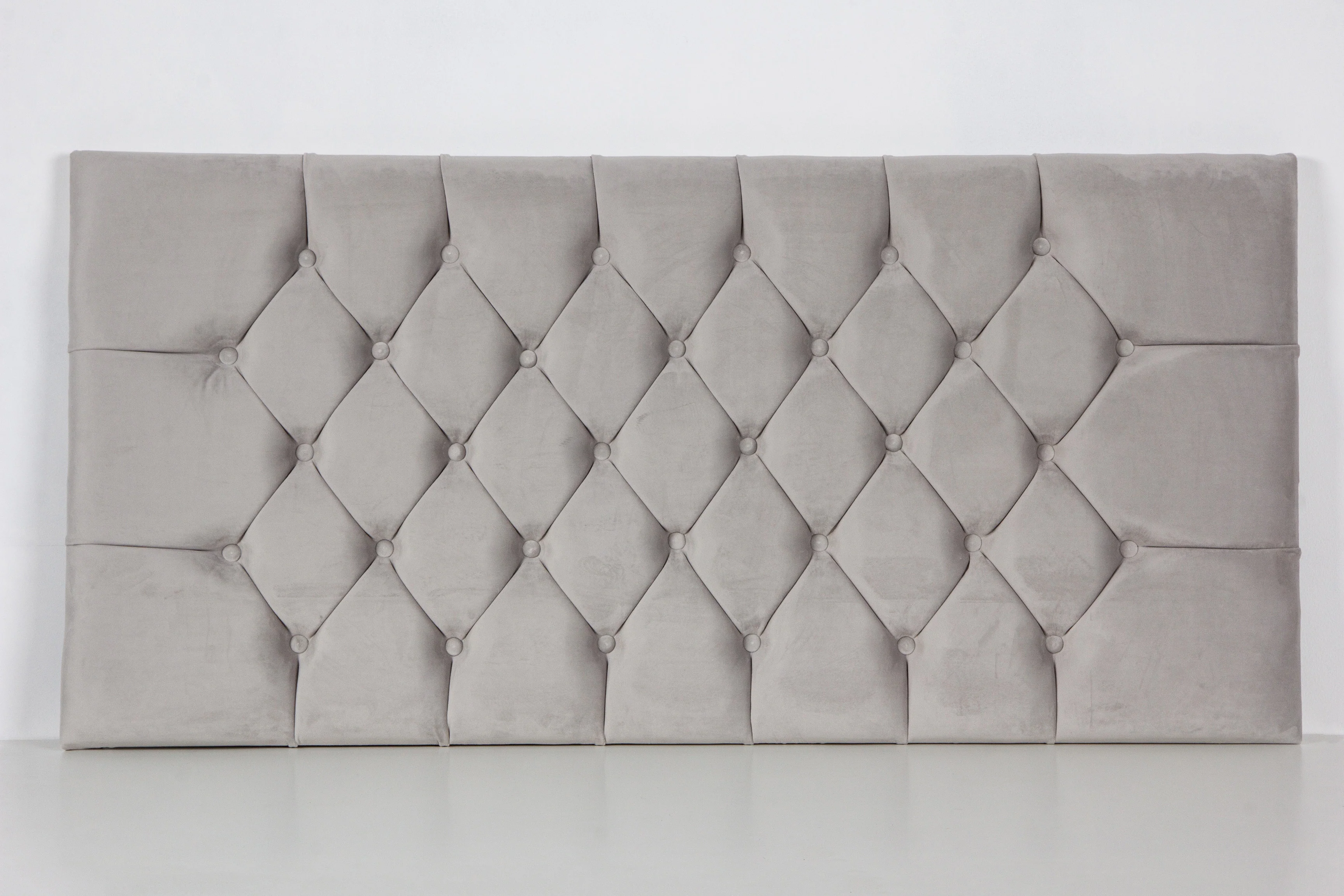 Chesterfield Upholstered Headboard - Image 3
