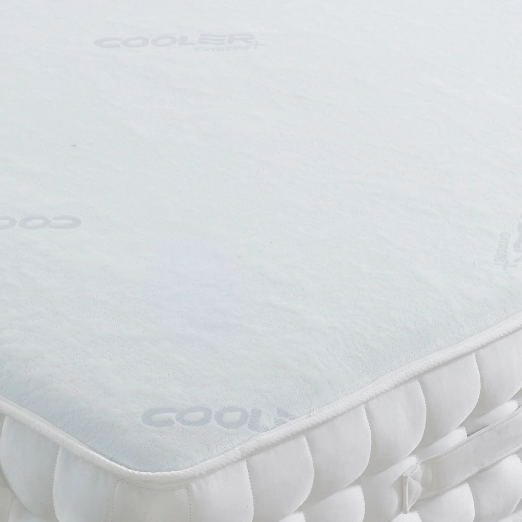 Everest Ice Cold 2000 Pocket Latex Handstitched Medium Firm - Image 3